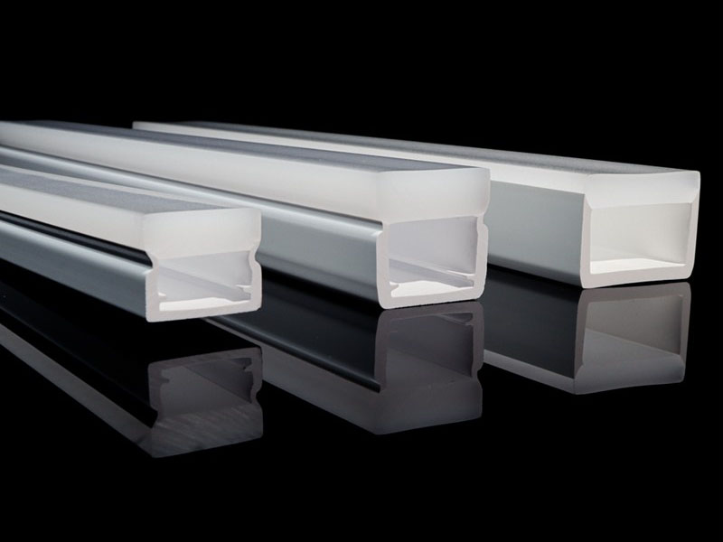 Extrudované LED tienidlá